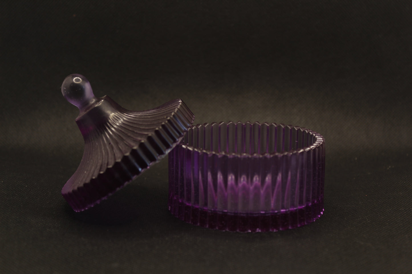 Boite à bijoux violette