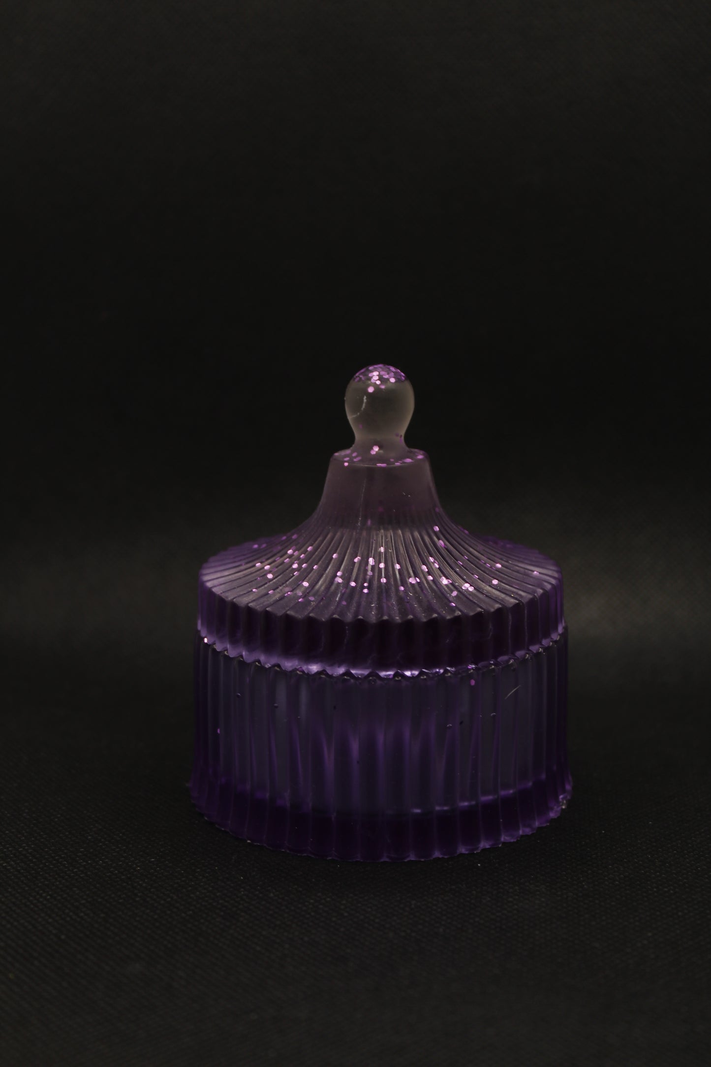Boite à bijoux violette à paillettes