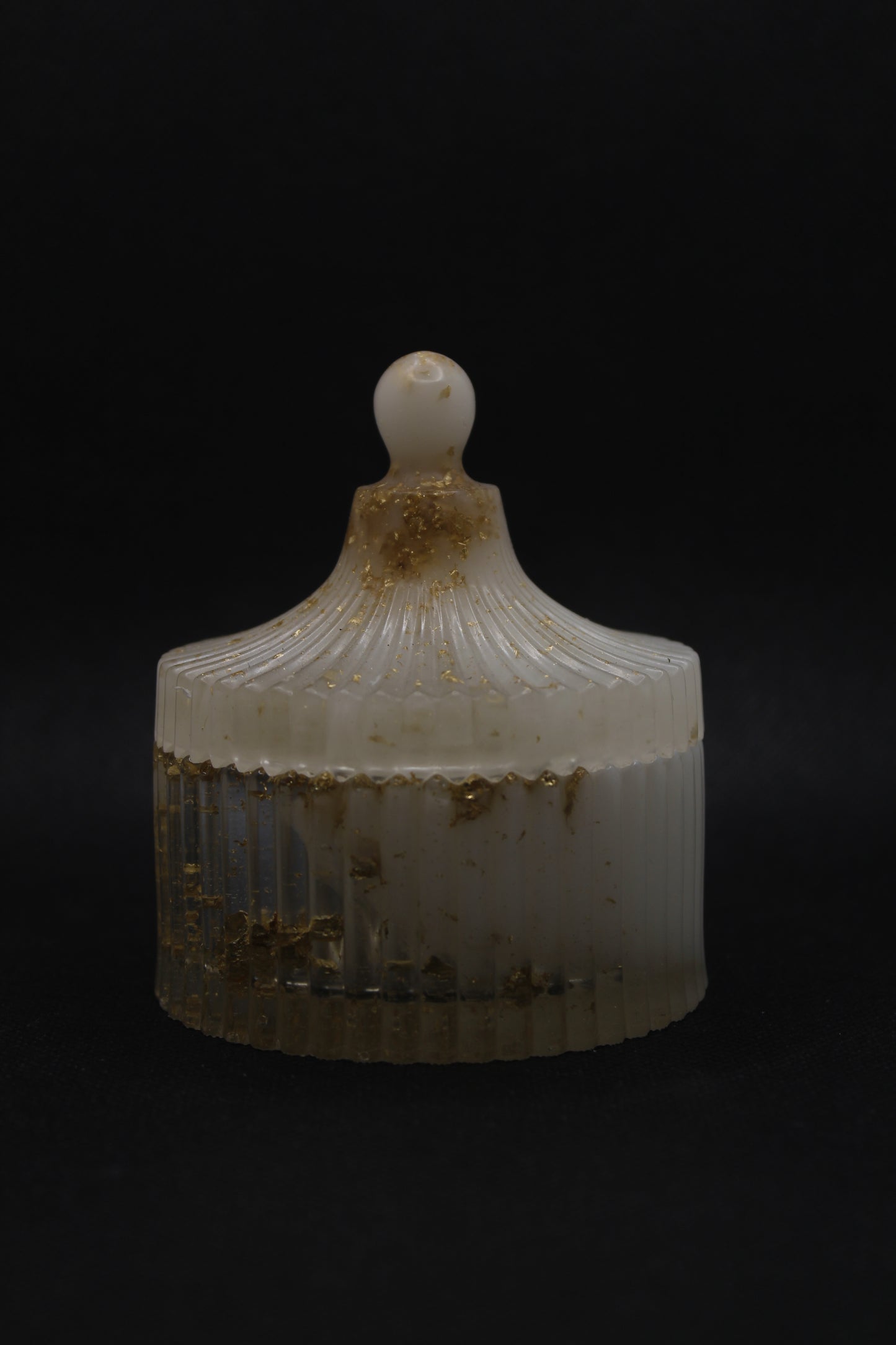 Boite à bijoux transparente, blanche avec feuilles d'or