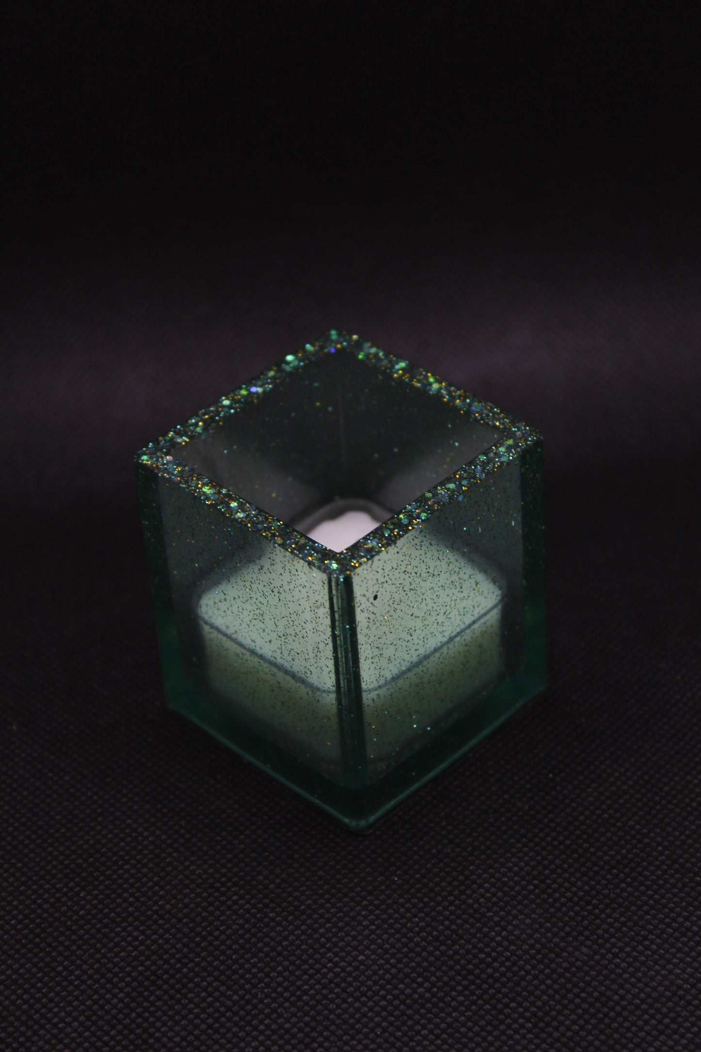 Bougeoir vert à paillettes