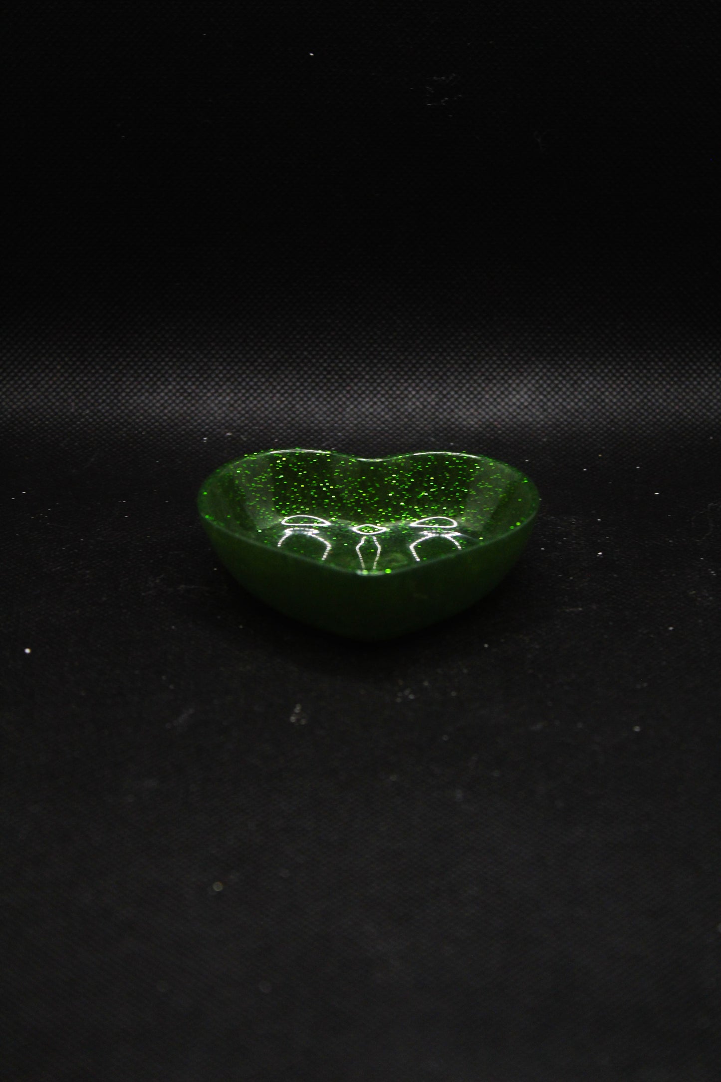 Vide poches coeur vert à paillettes