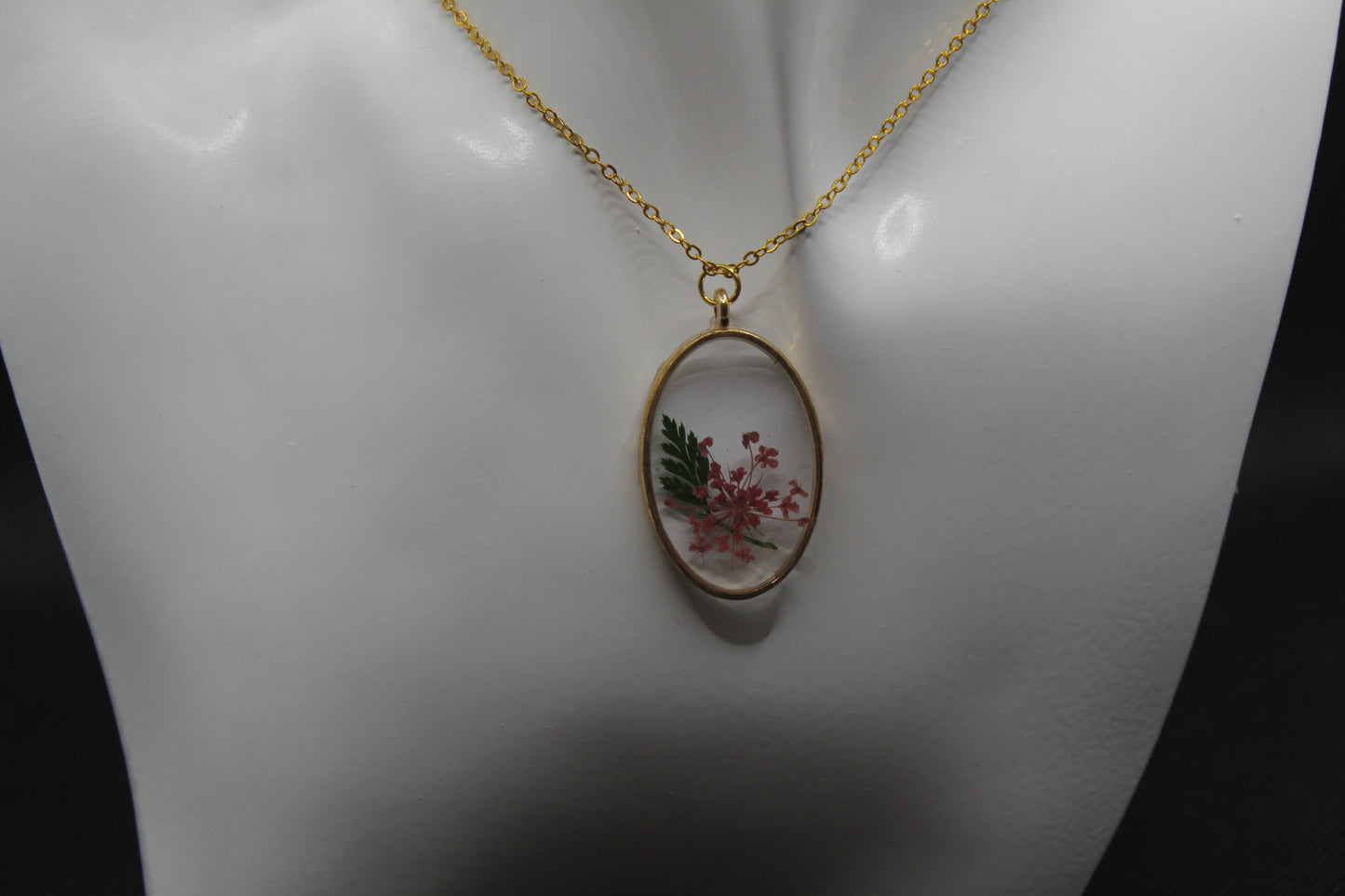 Lot boucle d'oreilles et collier feuilles et fleur