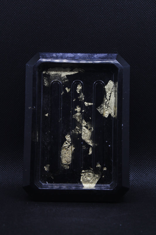 Porte savon noir avec feuilles d'or