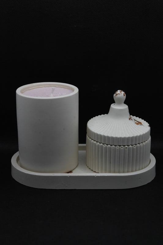 Lot bougie fleur de cerisier et boite à bijoux